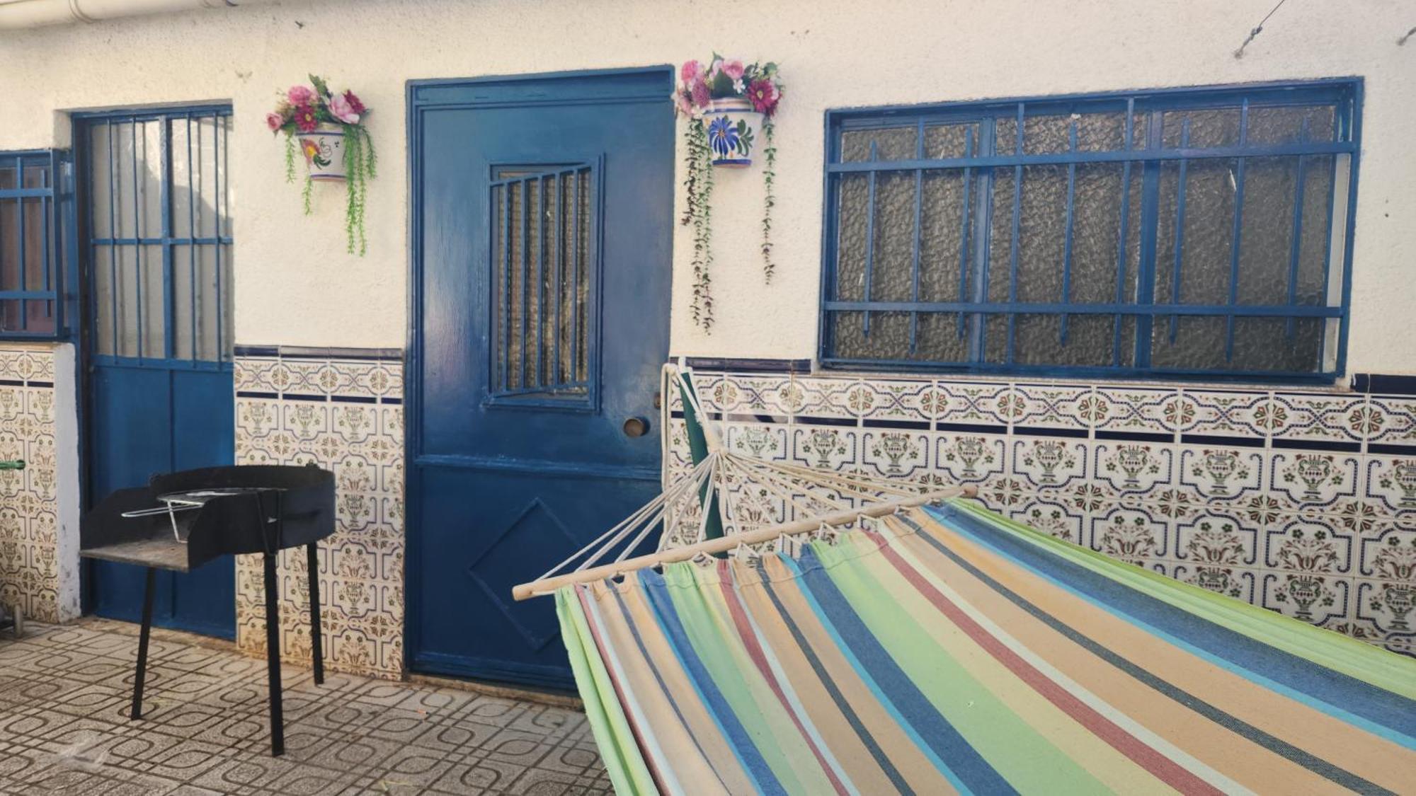 Casa De Tres Habitaciones Con Hermoso Patio プエルトリャノ エクステリア 写真